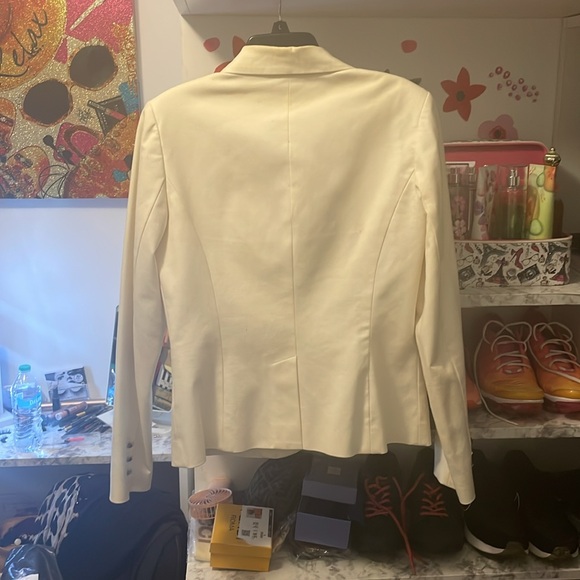 White blazer size 10 - Picture 7 of 17
